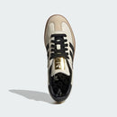 https://assets.adidas.com/images/w_600,f_auto,q_auto/5cf366679c86435ba9010058bf710877_9366/Tenis_Samba_OG_Branco_JK4976_02_standard_hover.jpg
